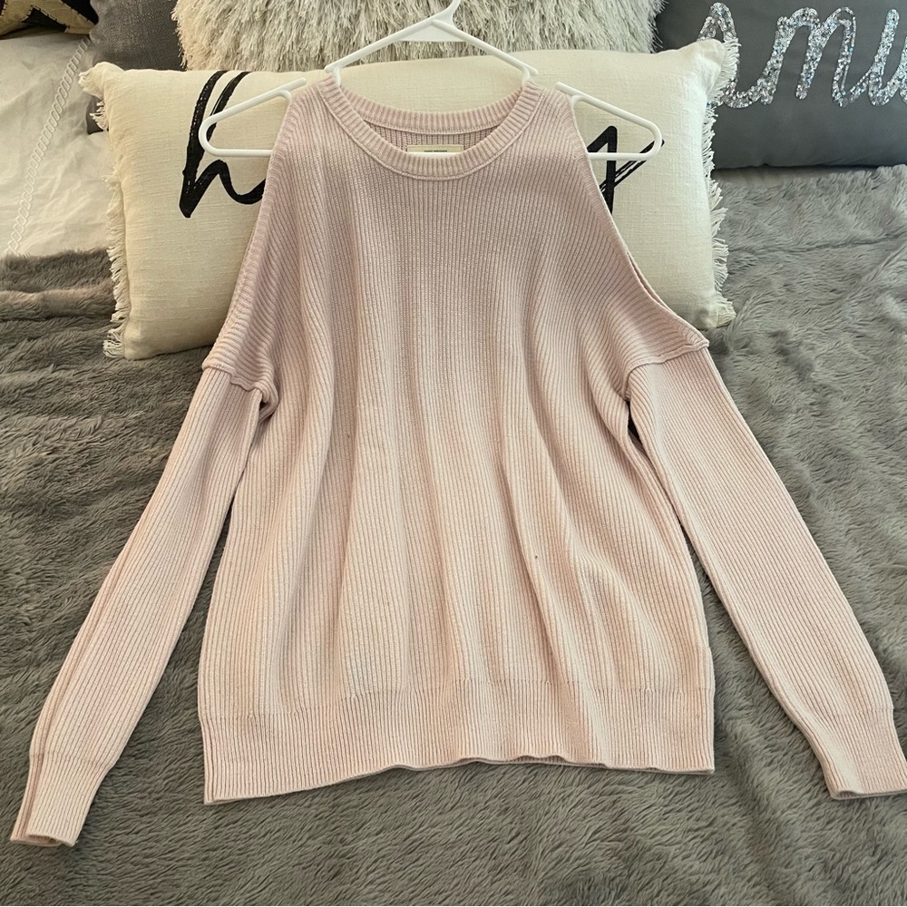 Hollister Lightweight (Cutoff Shoulder) Oversized Sweater XS Baby Pink Sweater